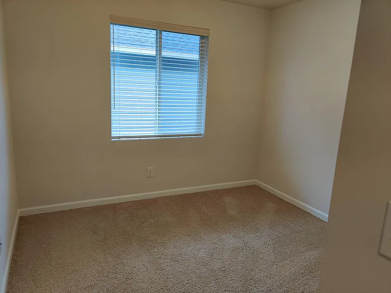 4437 Riverfront Blvd — Photo 14