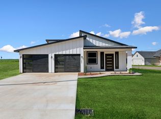 363 Cross Tie Ranch Rd, Trinidad, TX 75163