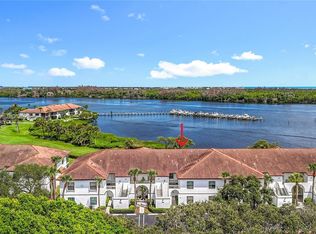 6082 SE Landing Way APT 11, Stuart, FL 34997