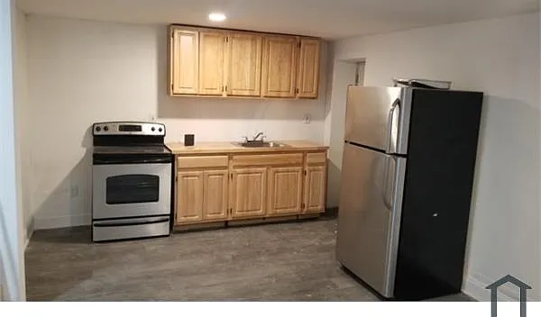 1 bed, $1,000 — Photo 1