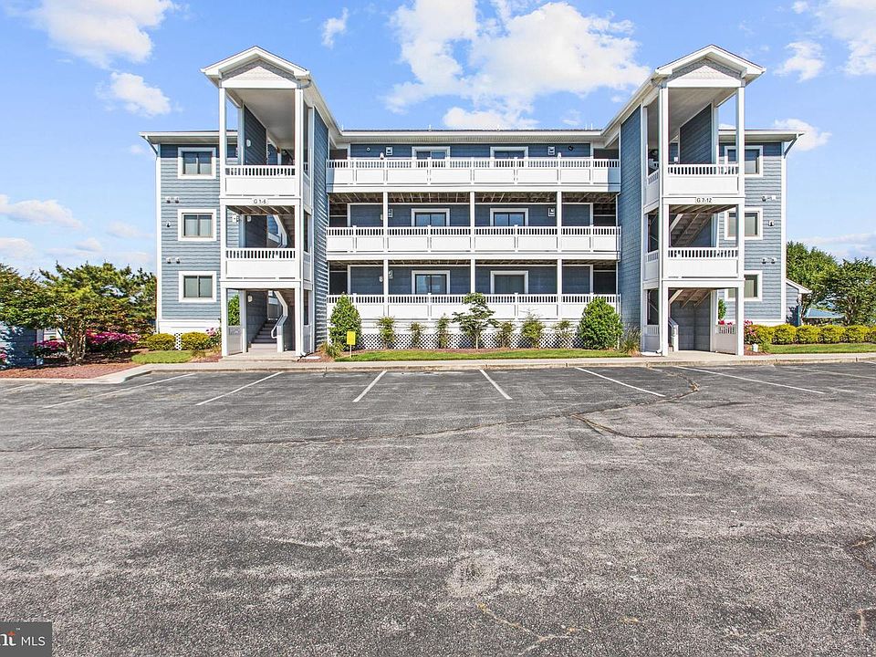 1st image of 201 S Heron Dr #6-building G