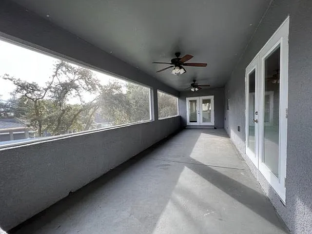 7013 Odoniel Loop W — Photo 32