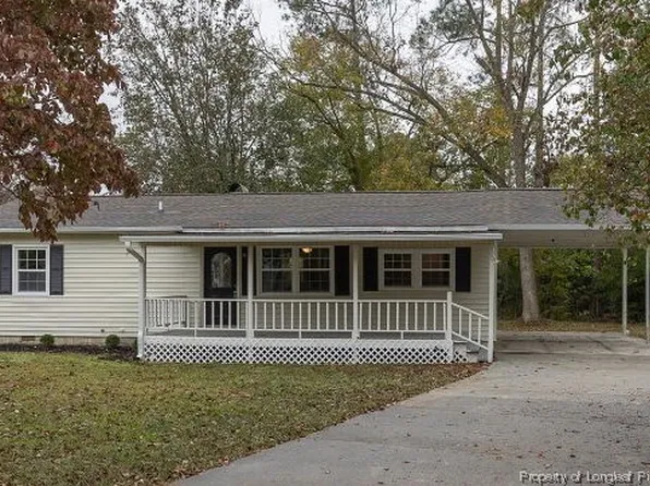 17120 Barnes Dr, Laurinburg, NC 28352
