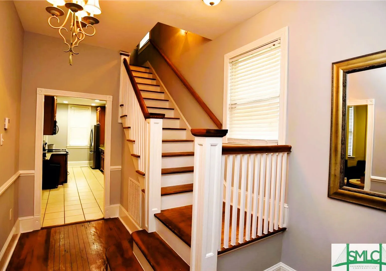 Spacious and fully furnished Victorian beauty — Photo 2
