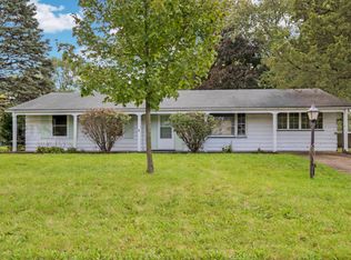 8 Culver Rd, Montgomery, IL 60538