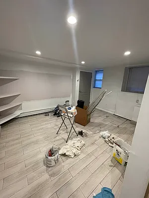 Rented by NY Space Finders Inc. | media 18