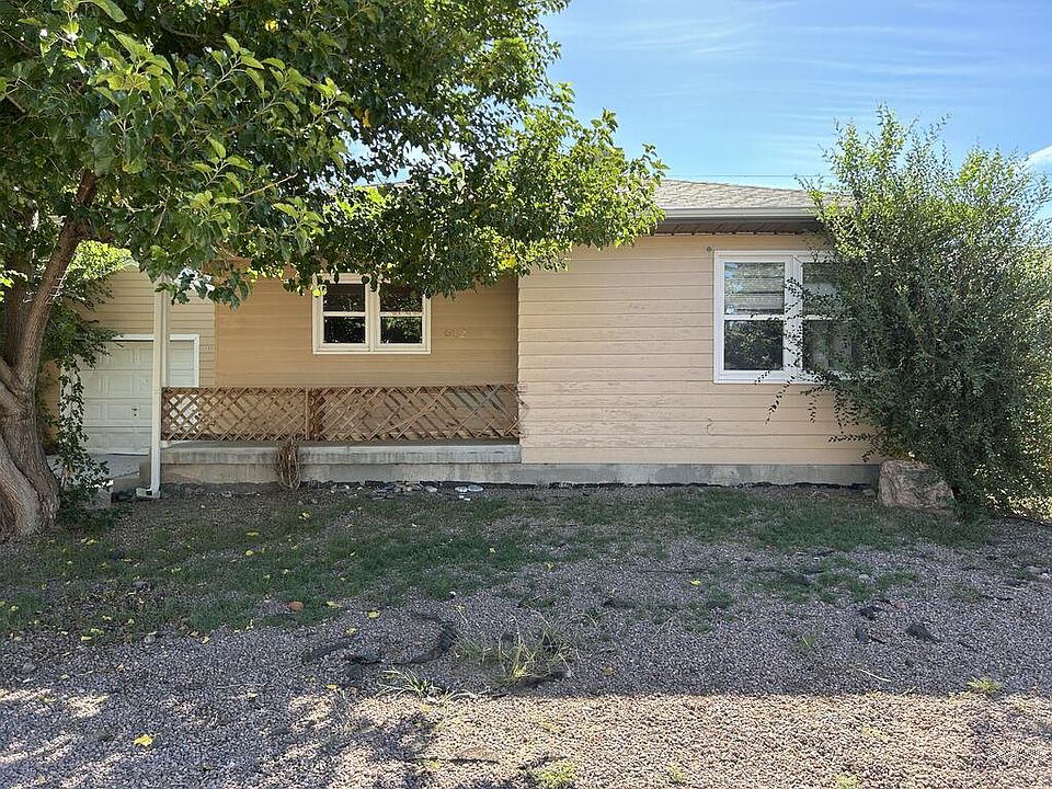 1st image of 612 Floyd Ln