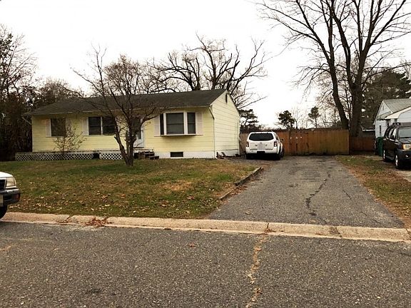 2nd image of 116 Dittmar Dr