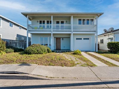 960 Glass Beach Dr, Fort Bragg, CA, 95437