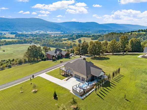 178 Skyhigh Dr, Dunlap, TN 37327