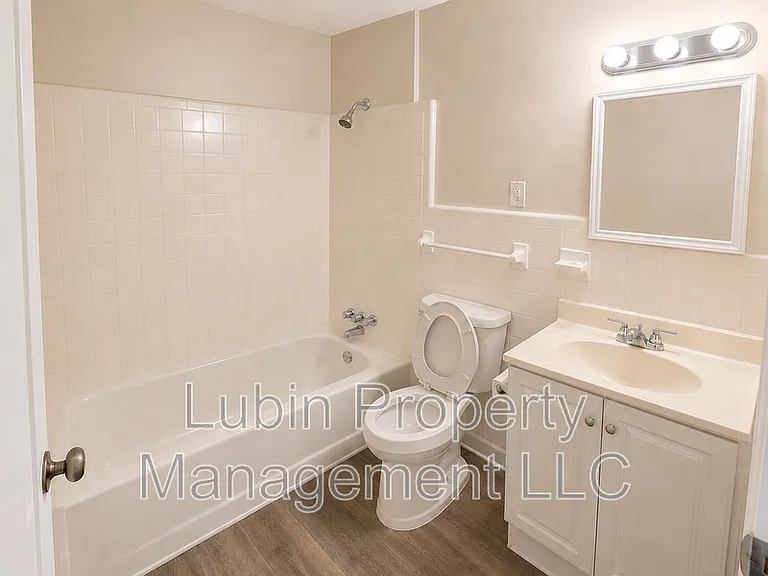 2879 Overton Crossing St — Photo 7