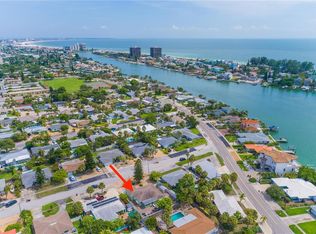 441 87th Ave, Saint Pete Beach, FL 33706