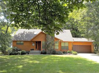 1401 N Iroquois Ave, Chouteau, OK 74337