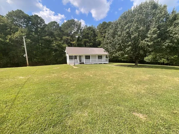 179 French Ln, Big Sandy, TN 38221