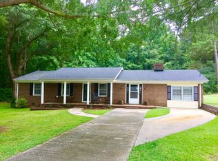 6004 Meadowbrook Rd, Raleigh, NC 27603