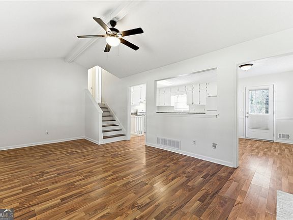 5th image of 1496 Cherry Hill Rd SW