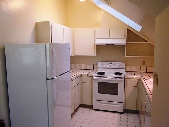 5th image of 2320 Canoas Garden Ave #609