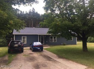 1910 Mary St, Cadillac, MI 49601