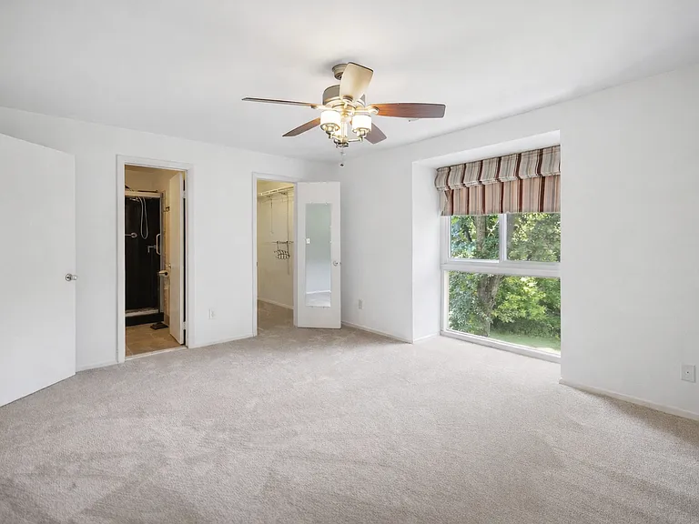 9923 Lake Landing Rd — Photo 15