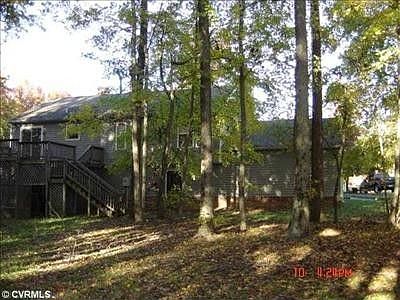 3rd image of 3201 Hunters Run Ct