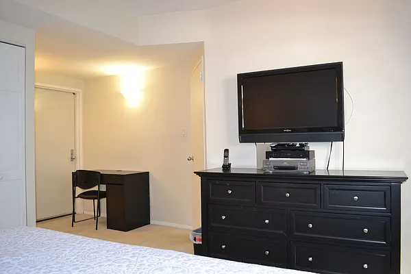 Rented by Urban Living | media 45