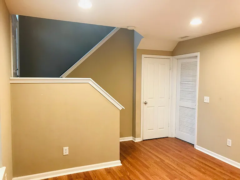 247 Coatsville Dr — Photo 4