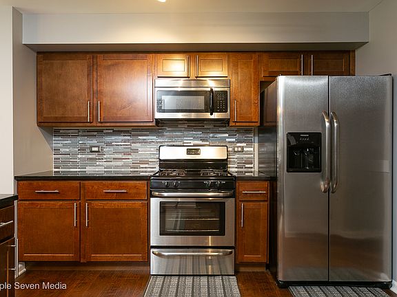 5th image of 16604 W Willow Walk Dr