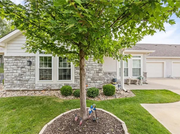 13975 W 112th Ter, Lenexa, KS 66215