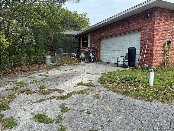 3rd image of 3645 E Country Side Dr