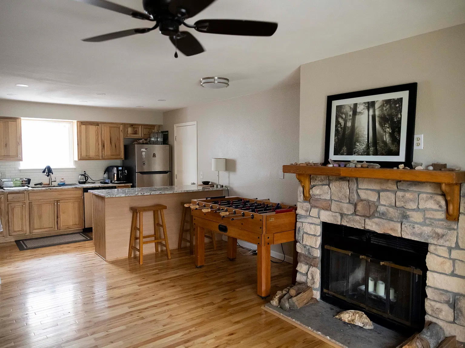2 bed, 928 sqft, $2,650 — Photo 3