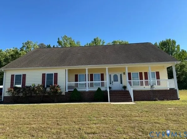 19890 River Rd, Courtland, VA 23837