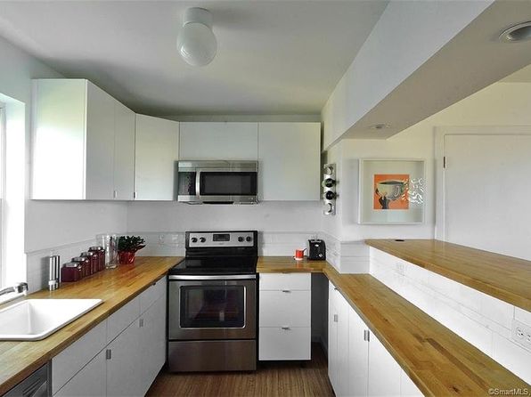 161 Ella T Grasso Blvd #2N