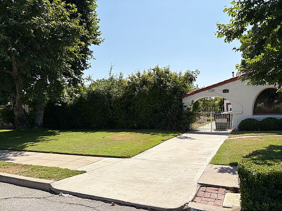 5th image of 3366 N Mayfield Ave
