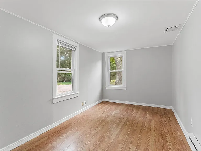 66 Ford Rd — Photo 14