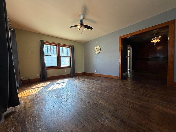 3rd image of 505 S Atchison St