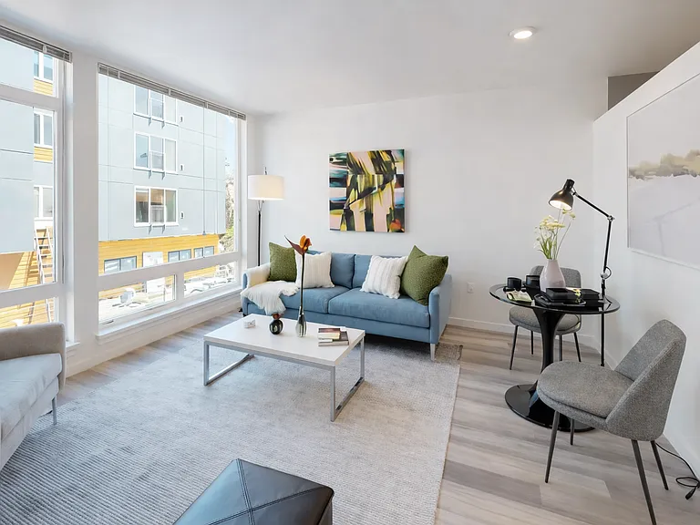 Ainsley Apartments in U District — Photo 5