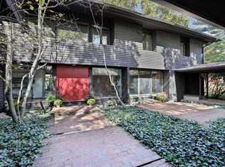 66 Greencroft Dr, Champaign, IL 61821