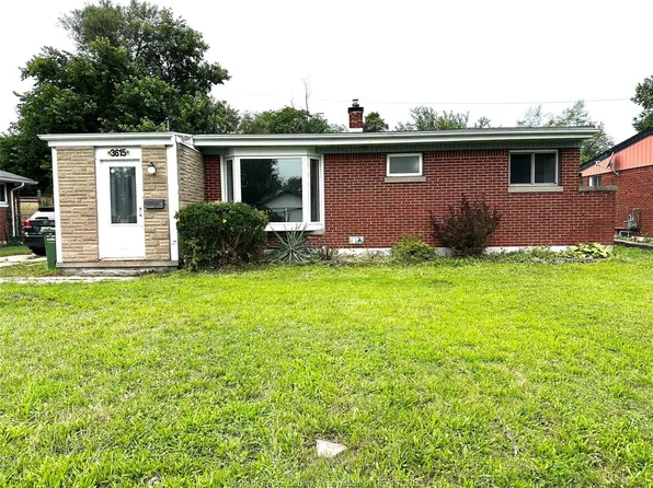 3615 Longfellow Ave, Windsor, ON N9E 2M2