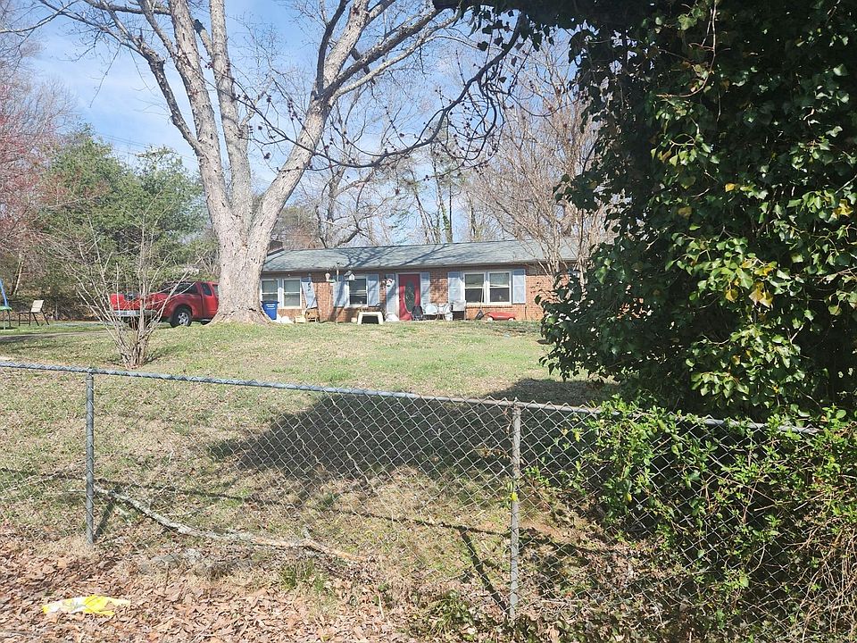1st image of 2605 Tumbleweed Dr