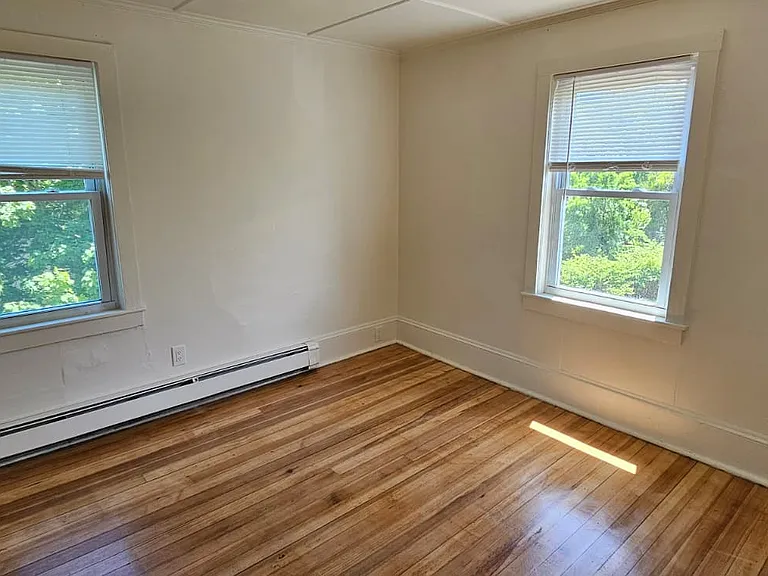 17 Forest Avenue Ct #3 — Photo 7