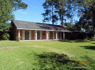 11575 Robin Hood Dr, Baton Rouge, LA 70815