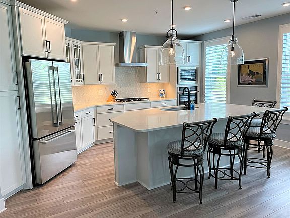4th image of 3000 Herons Nest Way Unit 21