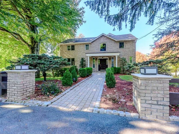 280 Sprain Road, Scarsdale, NY 10583