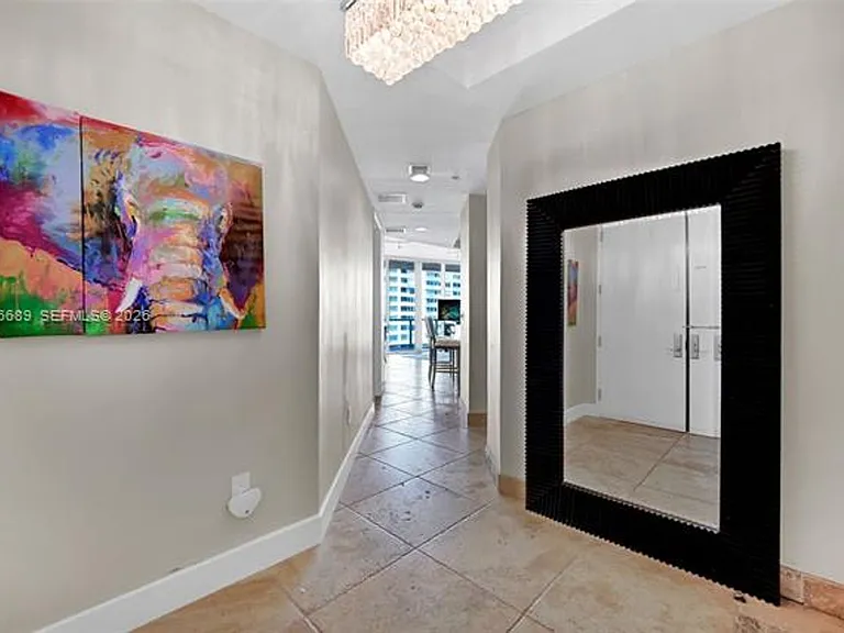 100 S Pointe Dr #801 — Photo 14