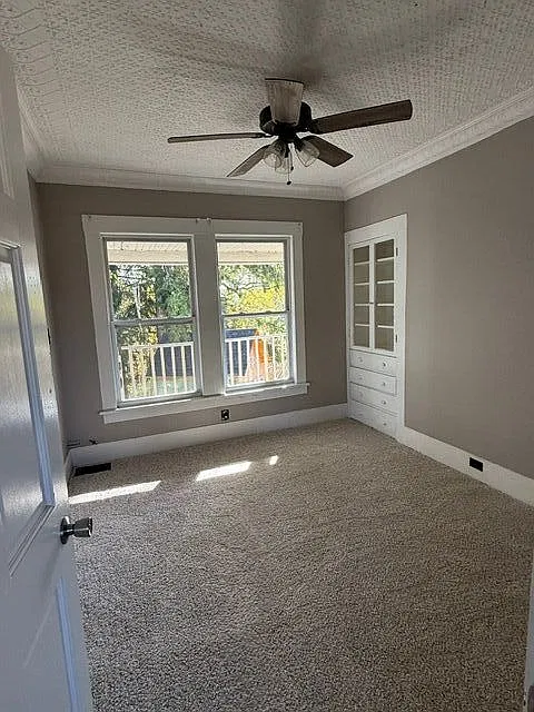 2 bed, 1.0 bath, 785 sqft, $1,250 — Photo 4
