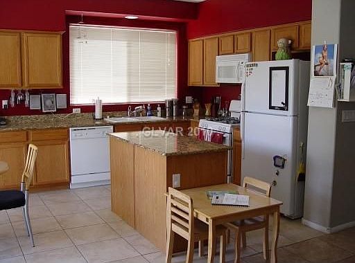 5th image of 9525 Quitman Ave