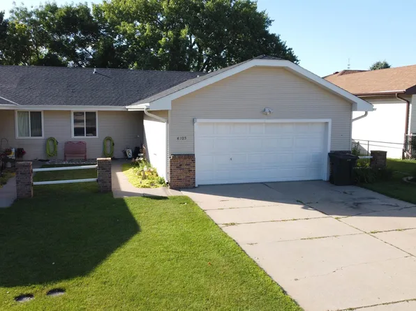 4105 Palamino Rd, Kearney, NE 68845