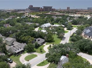 204 Pershing Ave, College Station, TX 77840