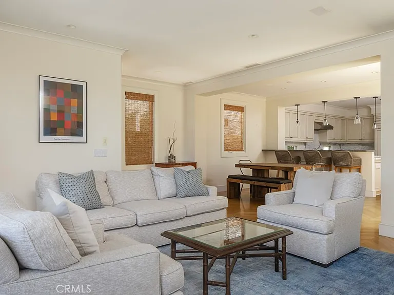 512 Avocado Ave — Photo 4