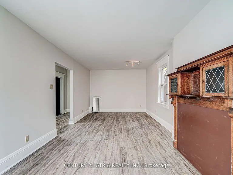 397 Parkside Dr — Photo 24
